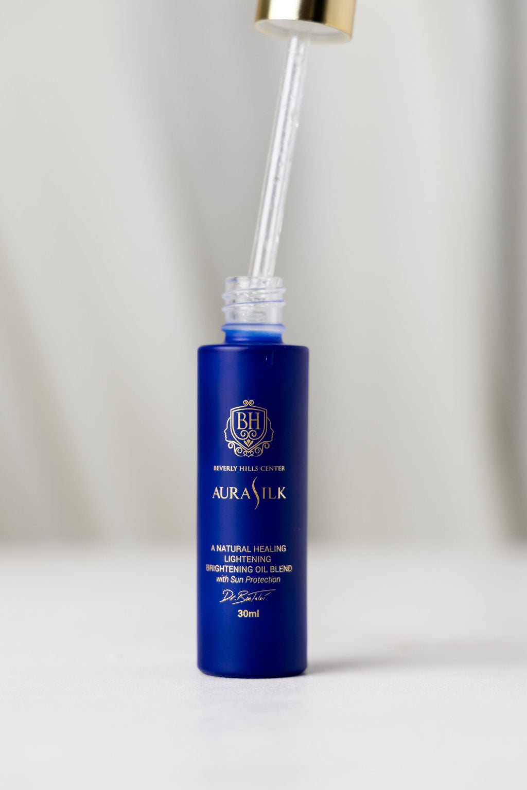 AuraSilk Oil