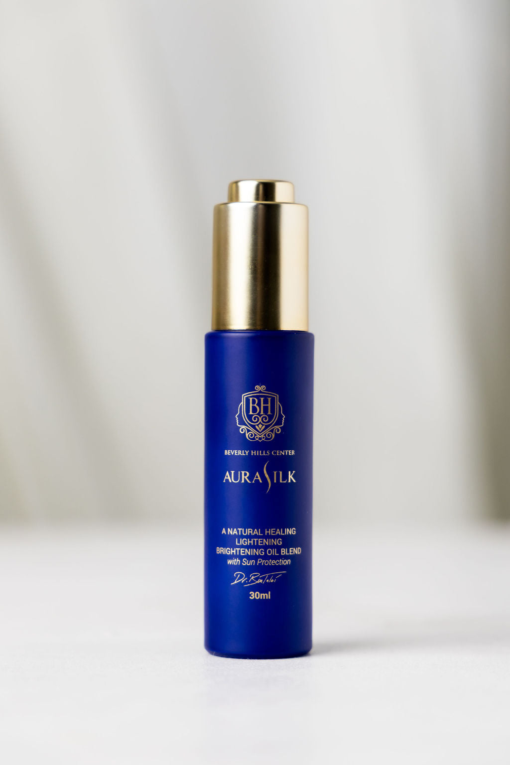 AuraSilk Oil